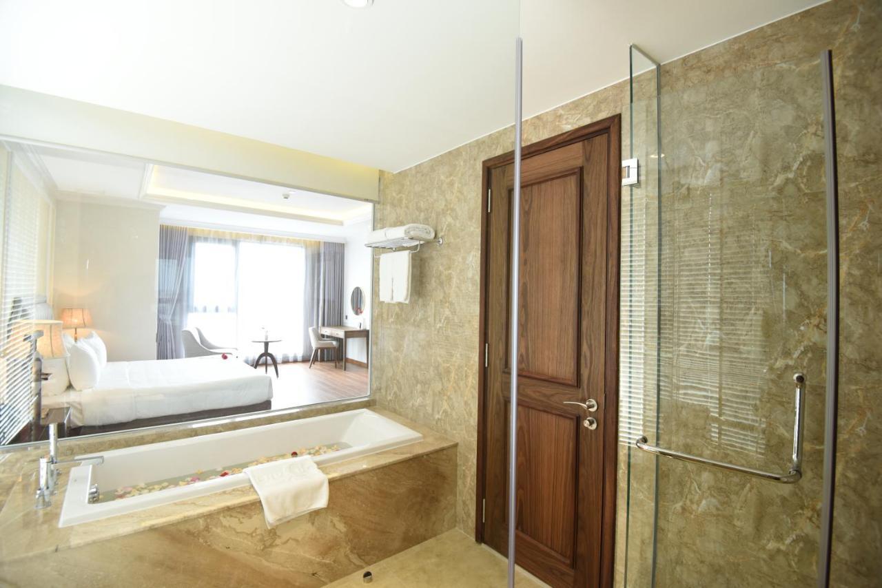 Phu Cuong Hotel Ca Mau Экстерьер фото